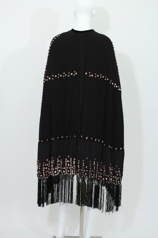 ボア糸刺繍ポンチョ(ブラック)