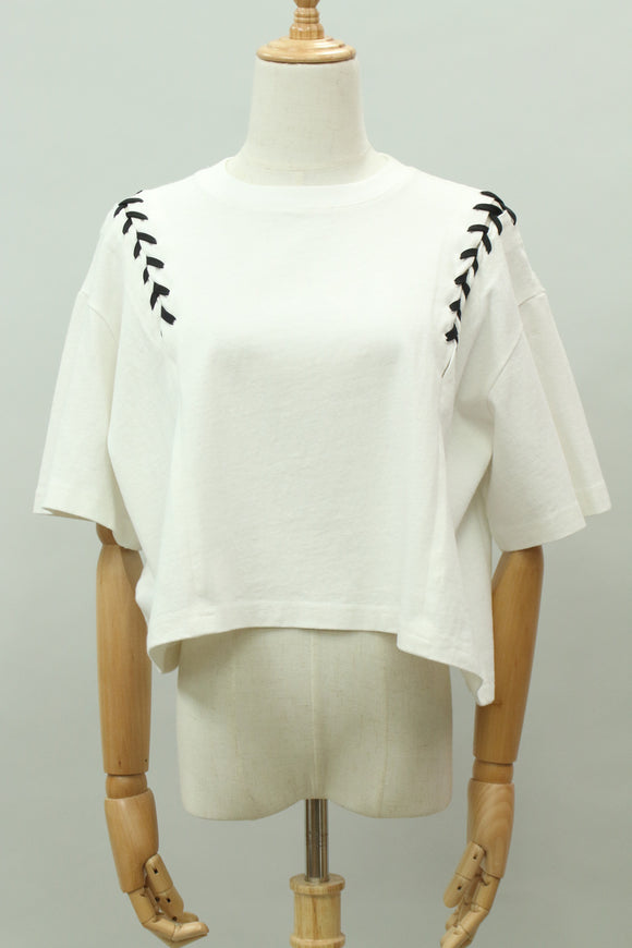 カットアウトレースアップ 半袖Ｔシャツ(ホワイト)
