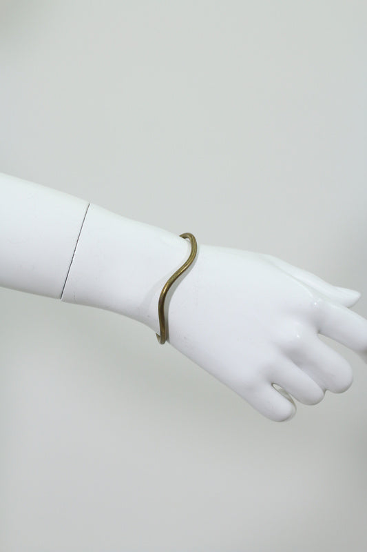ハンドメイドバングル(ゴールド)