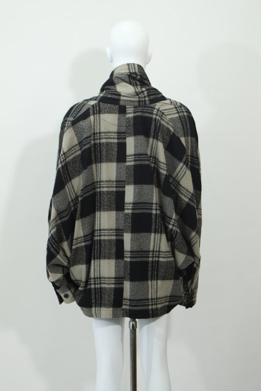 ウールチェック柄ショート丈ショールコート(ホワイト)